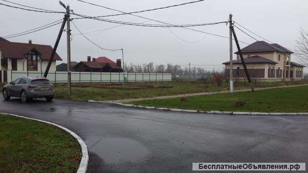 Земельный участок в элитном поселке