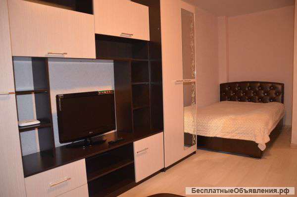 Однокомнатная в новом доме в Вологде посуточно