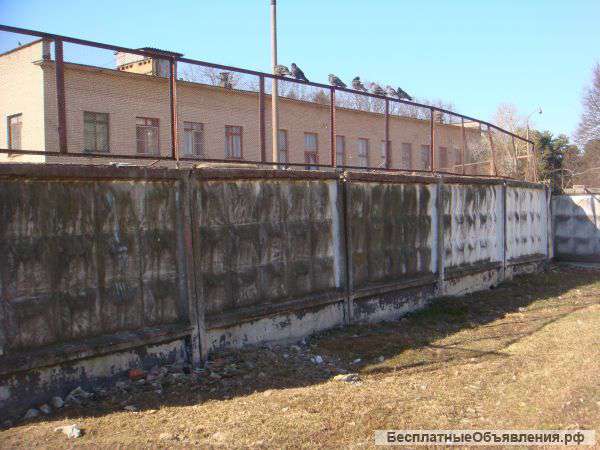 Бетонный забор
