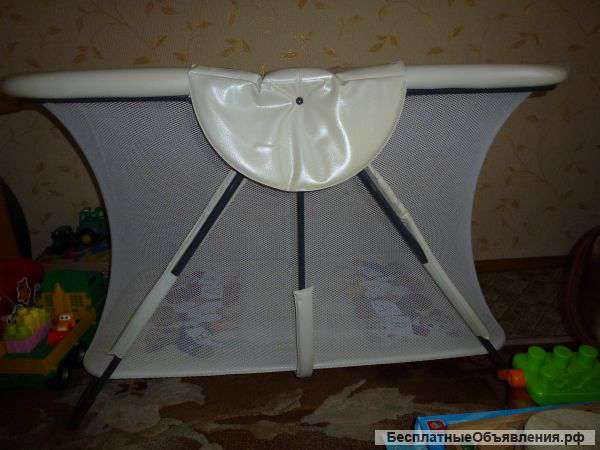 Продаю манеж