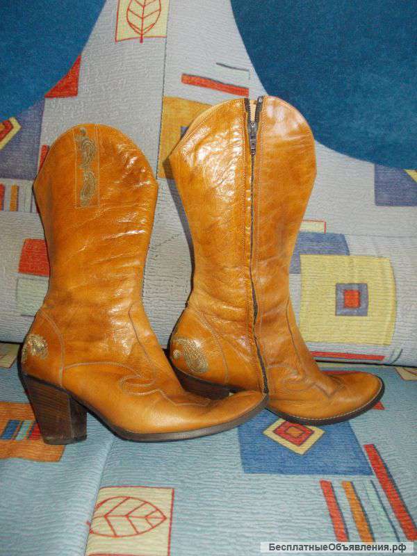 Кожаные сапоги - 40 размер