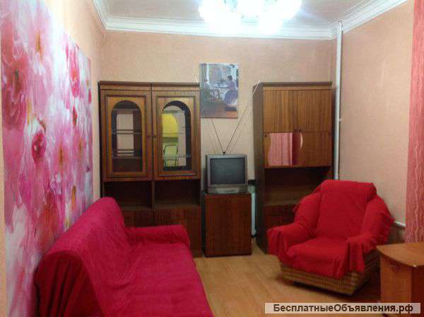 Сдам помесячно 2-комнатную квартиру