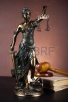 Адвокаты окажут защиту на следствии и в суде