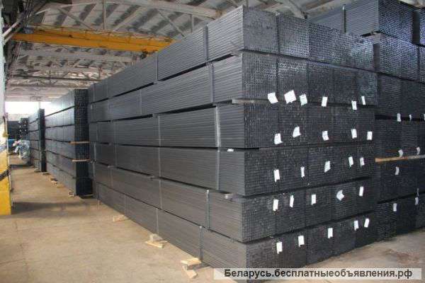 Труба профильная прямоугольная 30х20х2. Крытый склад.