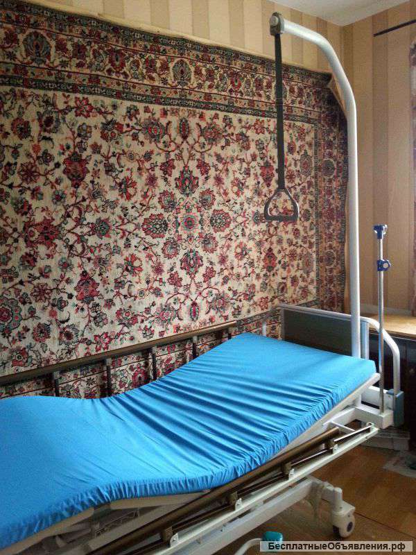 Кровать медицинская