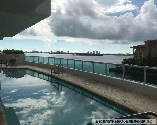 Квартира на берегу залива в Майами