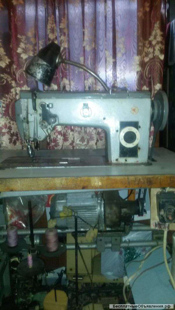 Швейную машинку 330кл