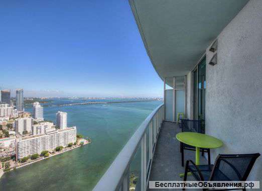 2-комнатная квартира с панорамным видом в Майами