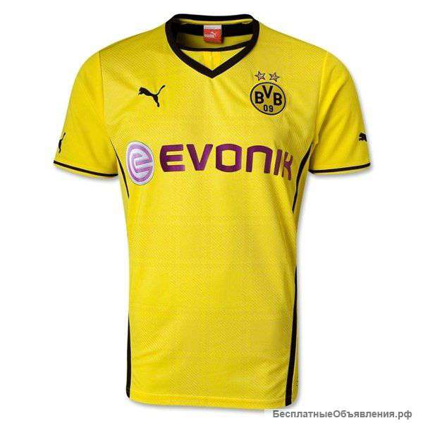 Комплекты футбольной формы.