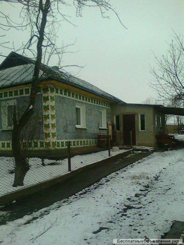 Будинок 20км від міста