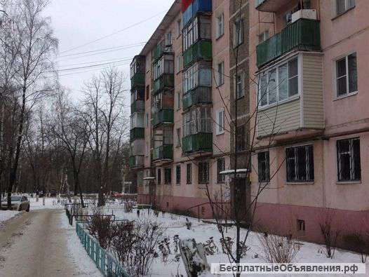 Продам 2к.квартиру по ул.Спартака