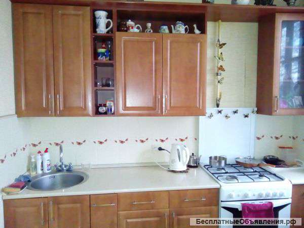 Сдаю комнату, старый город (вокзал недалеко), тихий зеленый район