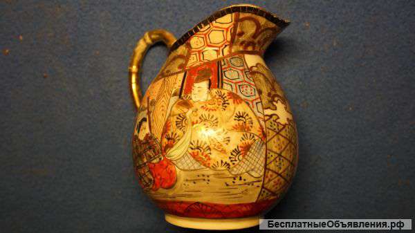 Чайный сервиз из восьми предметов. Фарфор Сацума. Япония, кон. XIX века.