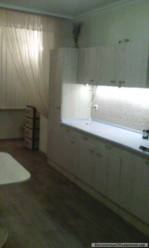 1к квартира с евроремонтом, новый дом, м.Выставочный центр