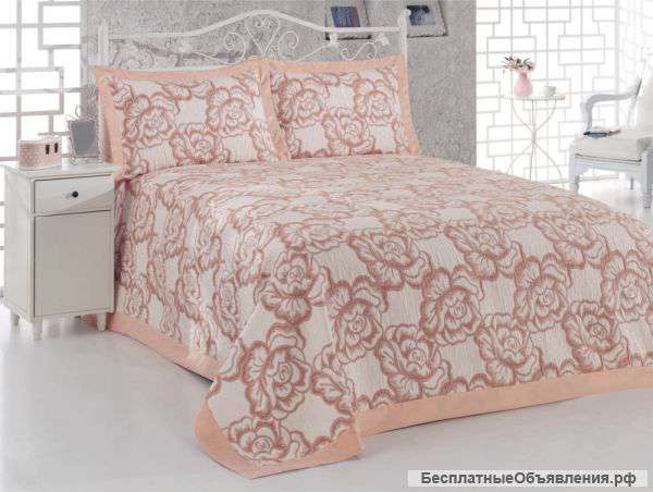 Декоративный комплект «Лара» для спальни от компании «КАРБЕЛТЕКС»