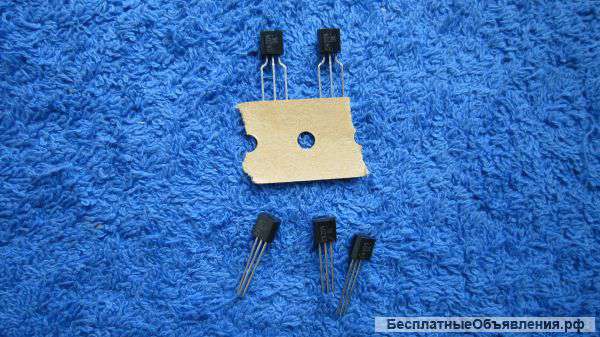 2SC4204 (C4204) Транзистор NPN 25 В 0.7 А, [TO-92] оригинальный НОВЫЙ
