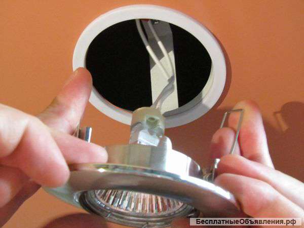 Монтаж точечных светильников