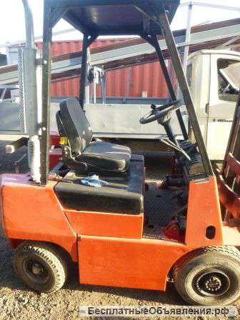 Вилочный погрузчик
