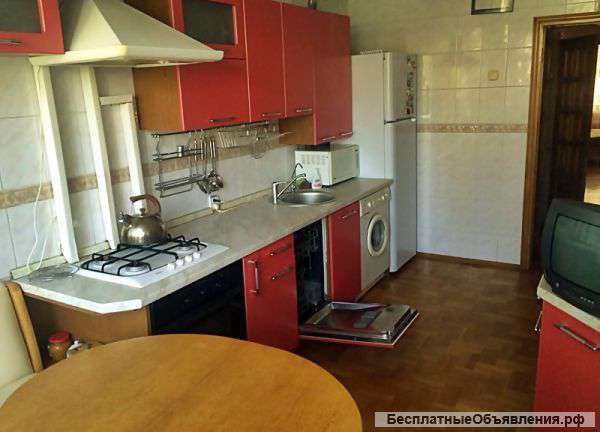 3к.кв. СЖМ пр. Космонавтов 4/12кирп. 75м. ремонт