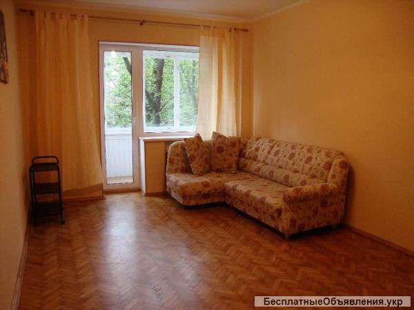 3-х комнатная квартира с евроремонтом, м.Университет