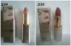 Помада L'oreal Bright Moist