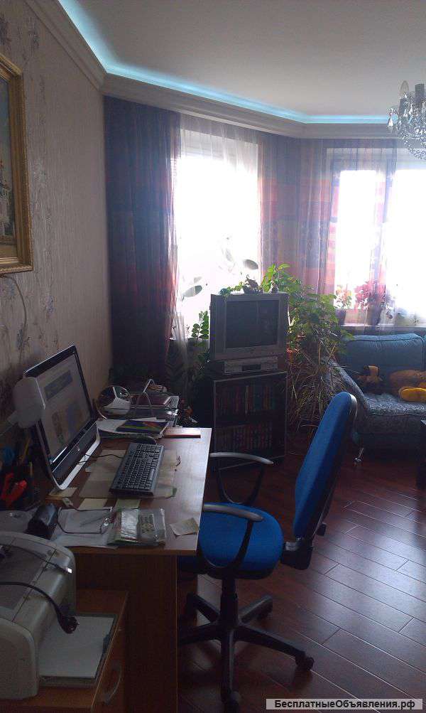 Продаю 2 к.кв. на ул. Маршала Савицкого, д.20