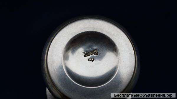 Антикварный серебряный корец для для теплоты и вина. Москва, 1890 год.