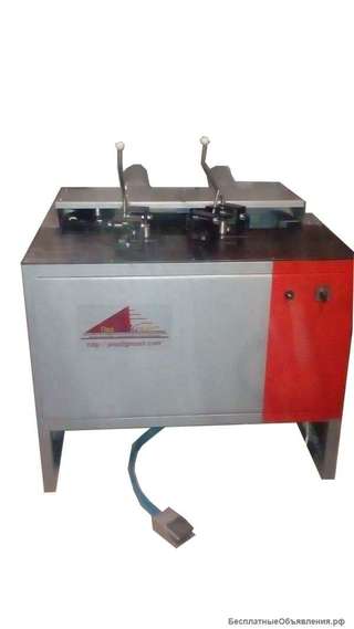 Станок для изготовления модульных подрамников