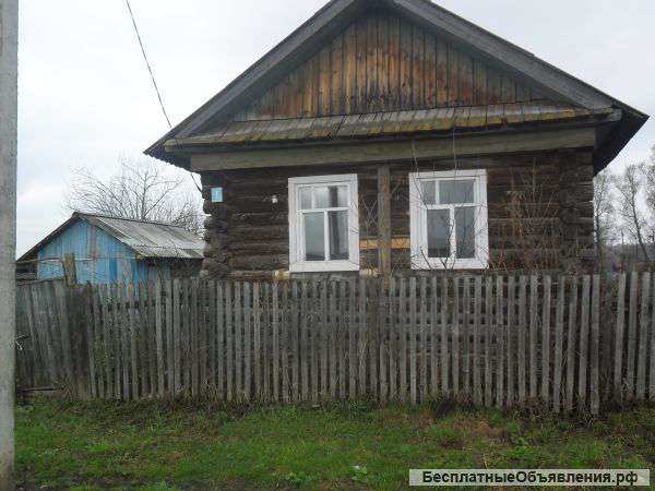 Старый дом с участком