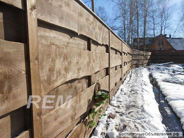 Забор из необрезной доски с установкой