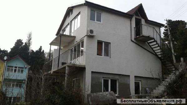 3х этажный дом в пригороде г. Ялта – пгт. Отрадном