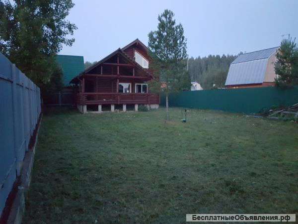 Дача+баня в окружении леса. Рядом озеро