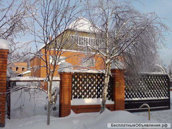 Коттедж в охраняемом поселке