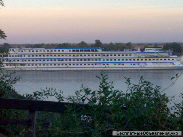 Дом возле Днепра