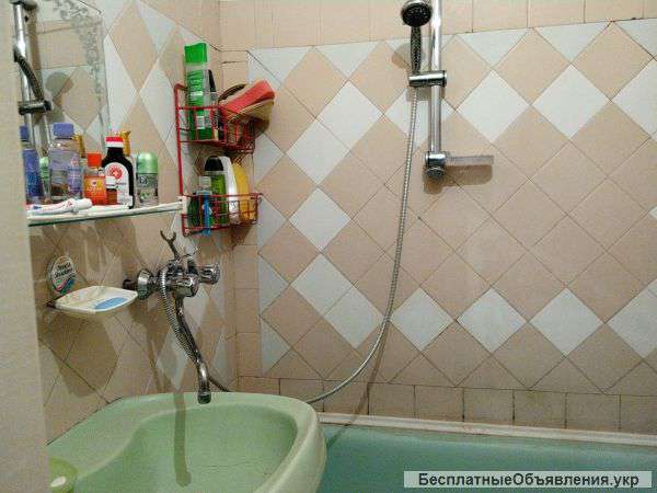 3-х комнатная квартира в "Стиконовском " доме на Балковской