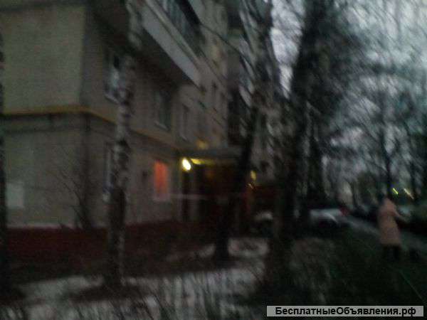 1-я кв-ра по ул. Архитектора Власова