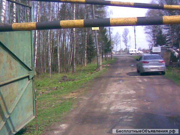 Участок с летним домом