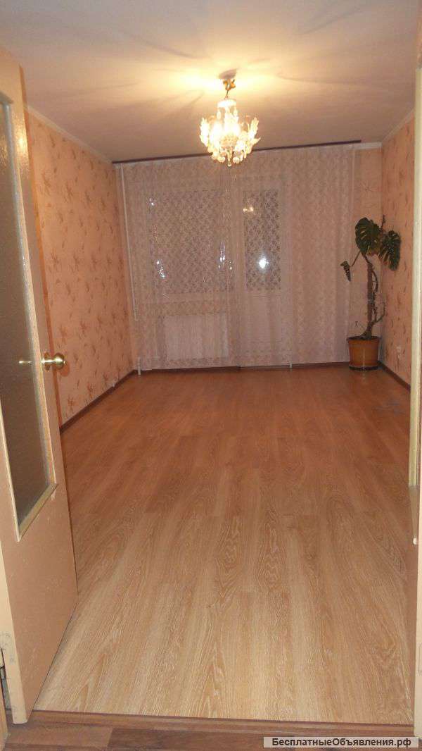 Сдам 3-х ком. квартиру 76 м2 рядом с метро