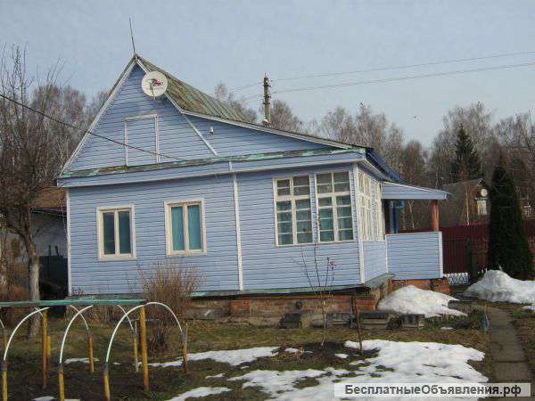 Дачу в Московской обл. Серпуховской район, пос. "Шарапова Охота"