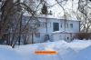 Здание с гаражами и территорией 60 соток