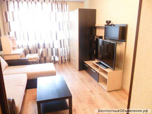 Челюскинцев 30/1