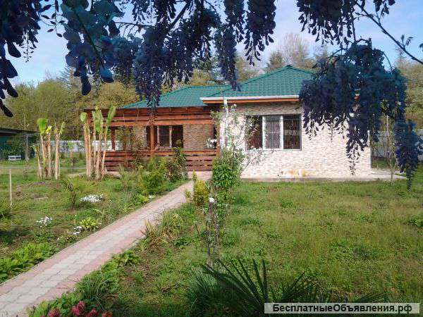 2 дома в Абхазии (15 мин. езды от г.Сухум/в р-не Аэропорта)