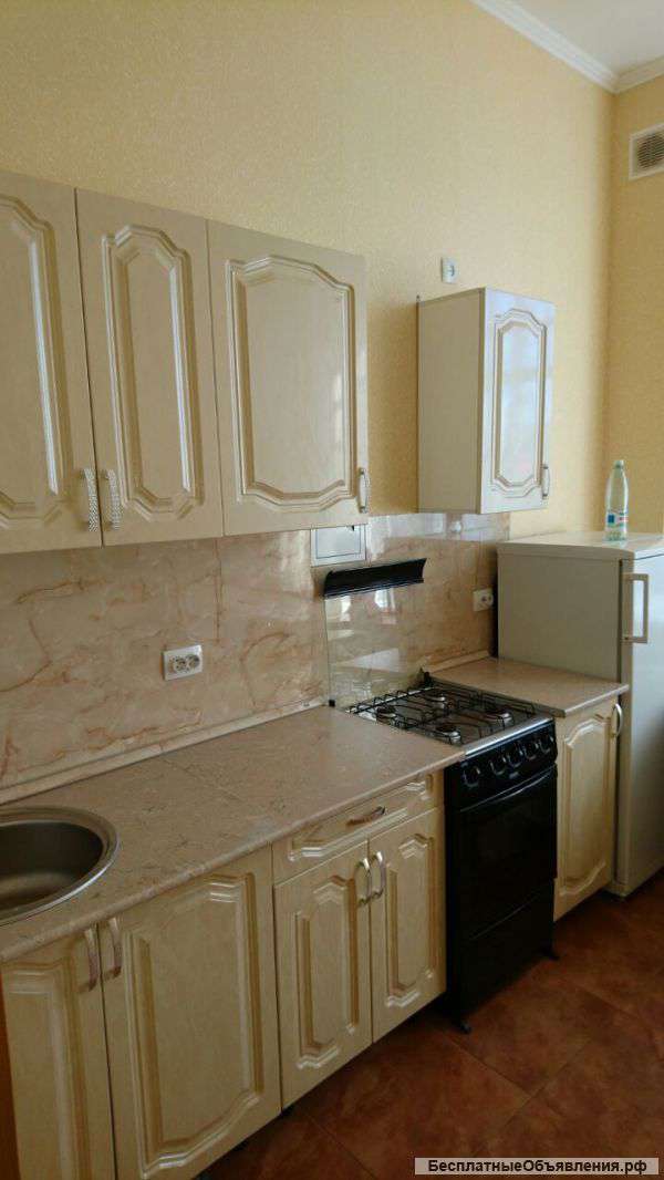 Хорошую 2 комн.квартиру, ул Морская наб, 24.