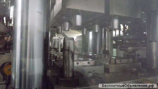 Термопластавтомат б/у с роботом 200т