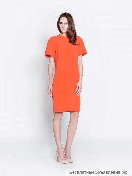 Платье прямого силуэта