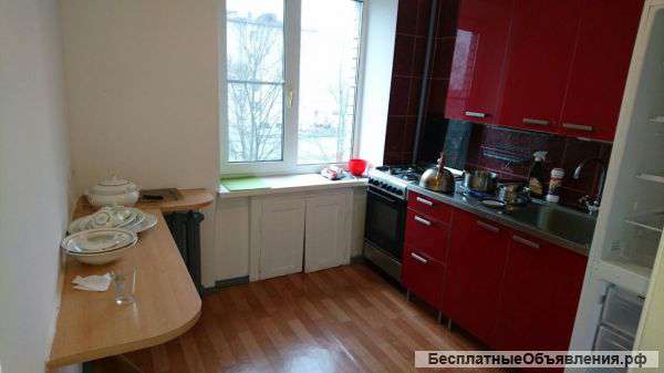 Сдам 3 комн.квартиру, ул.Батарейная, 8.