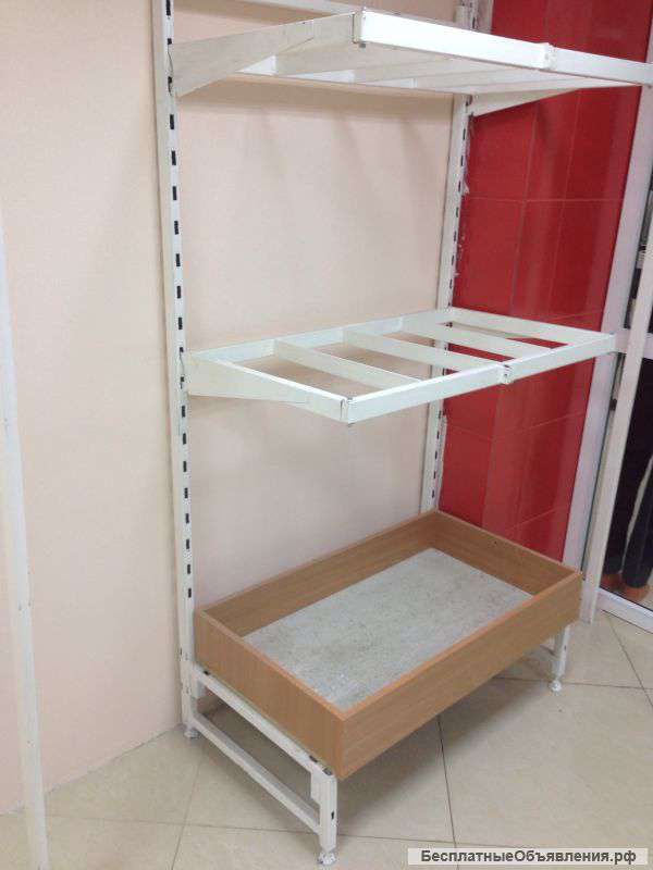 Стойка с разделением на четыре отсека для длинных предметов