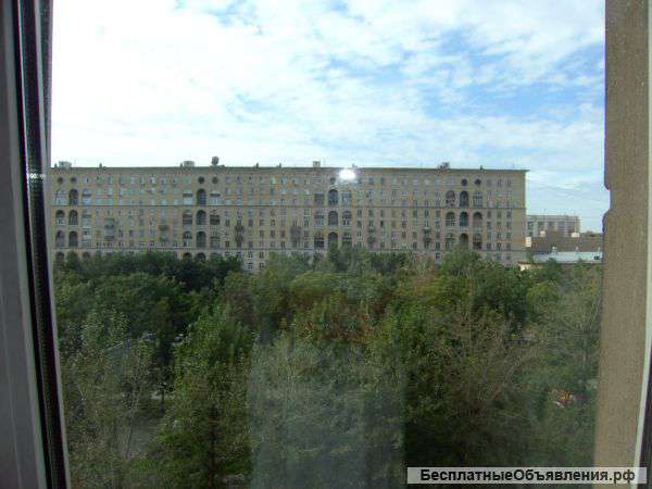 3-х комн. квартиру. Москва. м. Академическая.