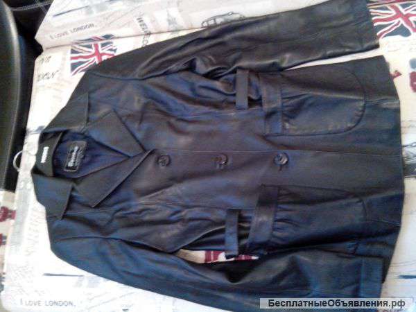 Кожаный пиджак женский