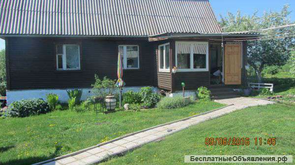 Дом на земле, пригород